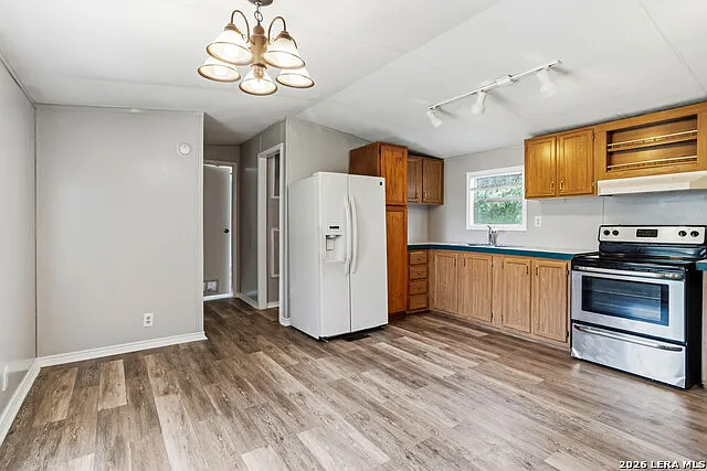 636 Balsa — Photo 8