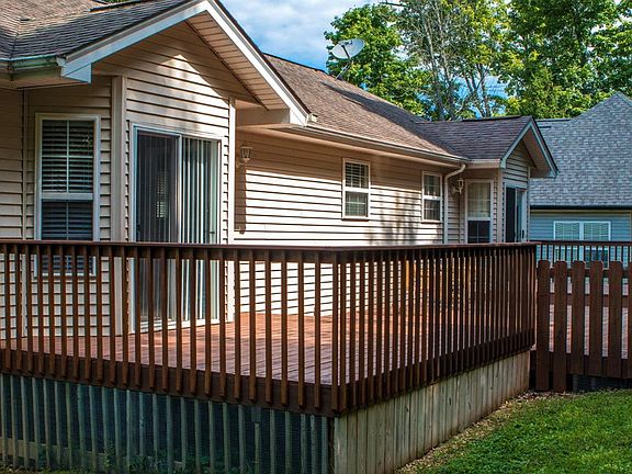 2nd image of 1727 Brook Ridge Circle Dr Lot 3064