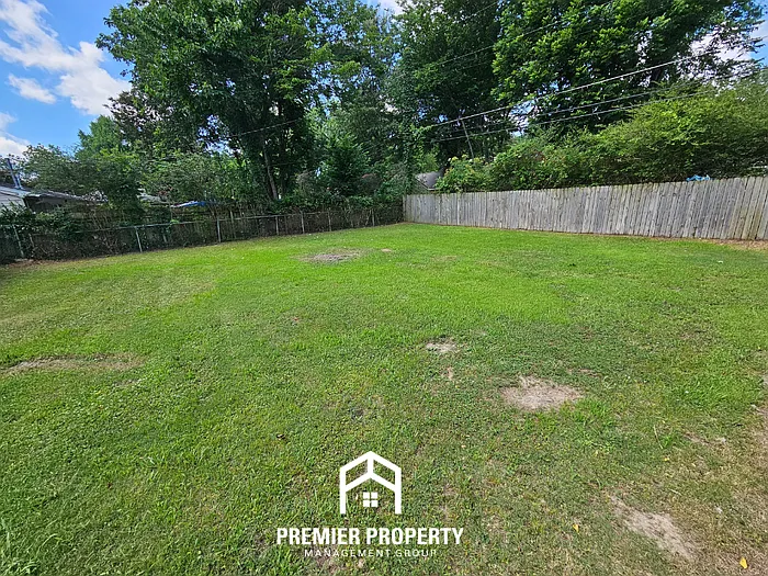 1629 Raymore Rd — Photo 15