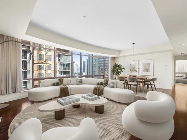 1500 Alberni St #10A, Vancouver, BC V6G 3C9