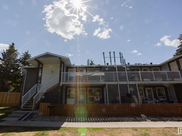 3111 142nd Ave NW #10, Edmonton, AB T5Y 2H6