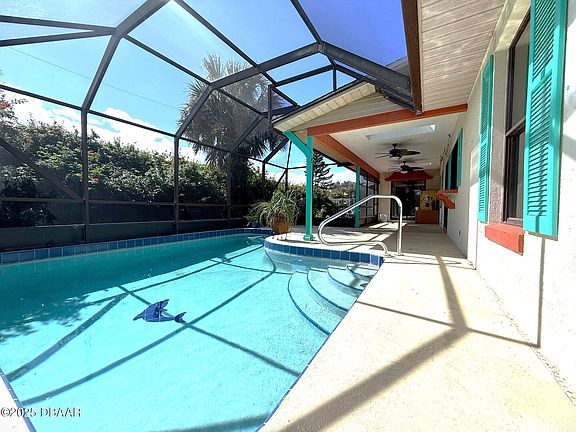 4th image of 24 Sand Dollar Dr