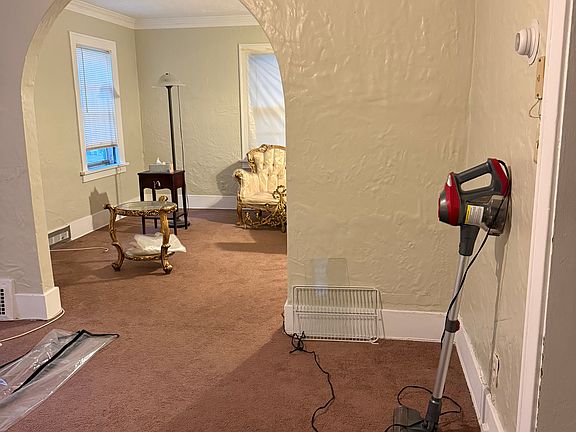 5th image of 3558 Strathavon Rd #2