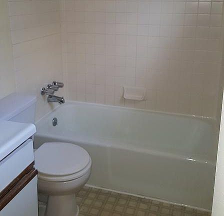 4th image of 1402 N Osage St