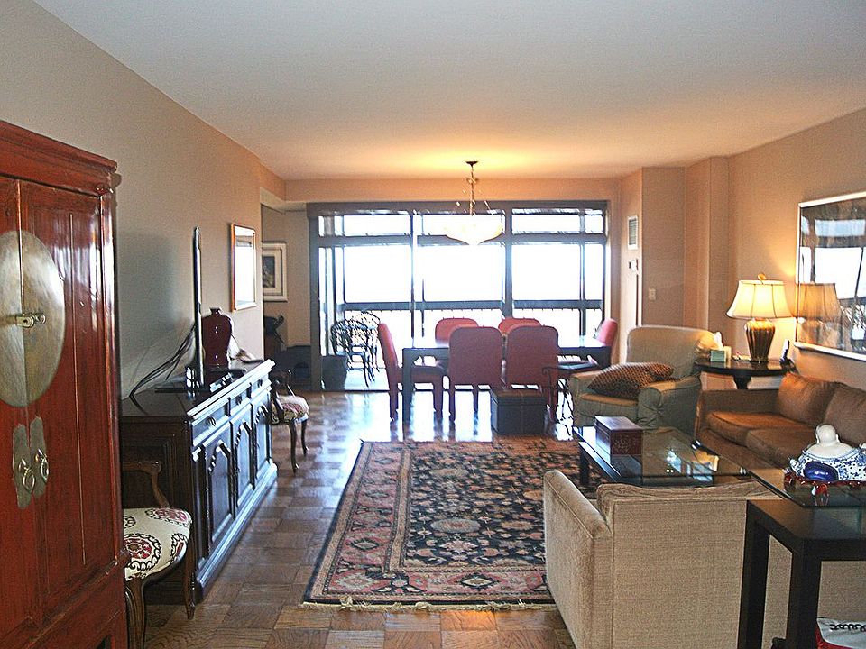 1st image of 27010 Grand Central Pkwy APT 25L