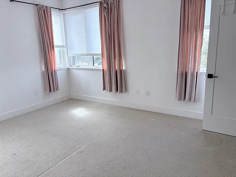 10300 San Pablo Ave #110 — Photo 5
