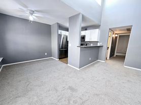9325 W Desert Inn Rd