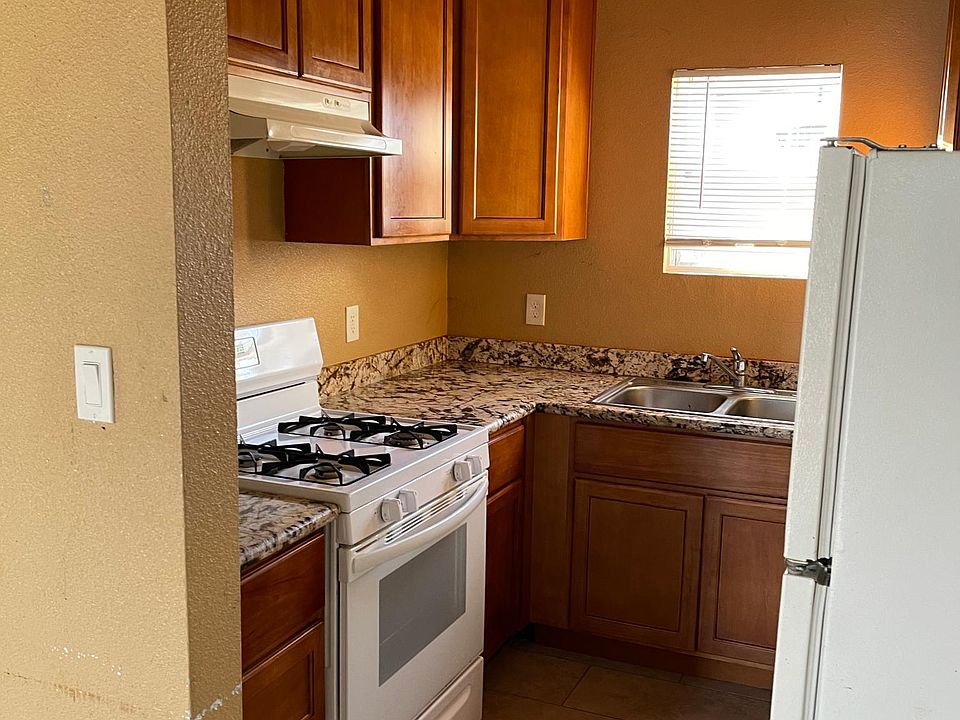 2nd image of 11350 Frontage Rd #0