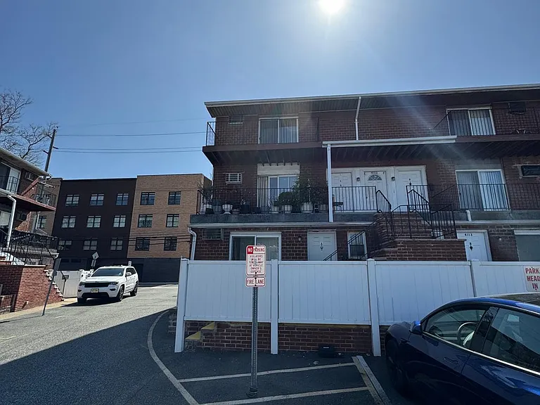 4113 Liberty Ave #E — Photo 16