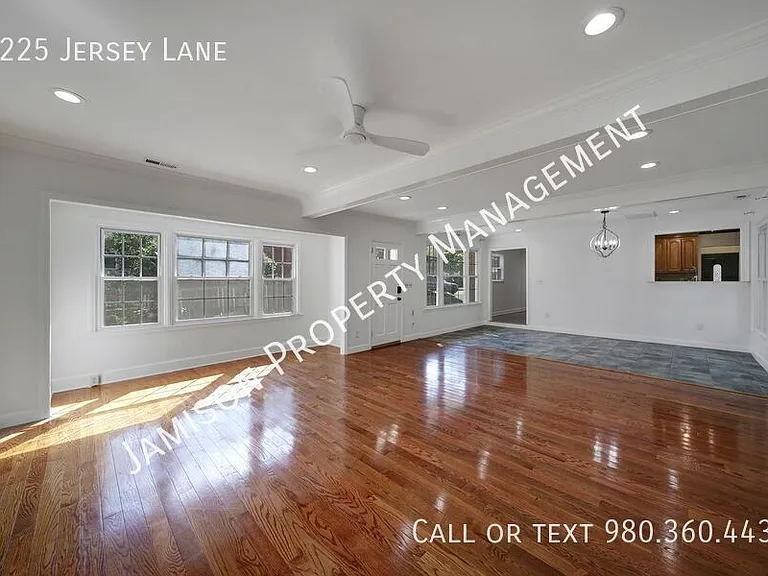1225 Jersey Ln — Photo 11