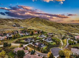 237 N Burgundy Rose Ln, Boise, ID 83712