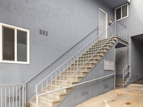 3rd image of 161 W Channel Rd APT 5