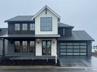 210 Riverwalk Dr, Lynden, WA