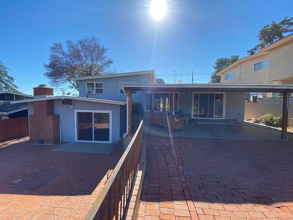 1st image of 4967 Campanile Dr