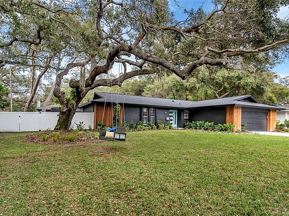 5th image of 1727 Armistead Pl S