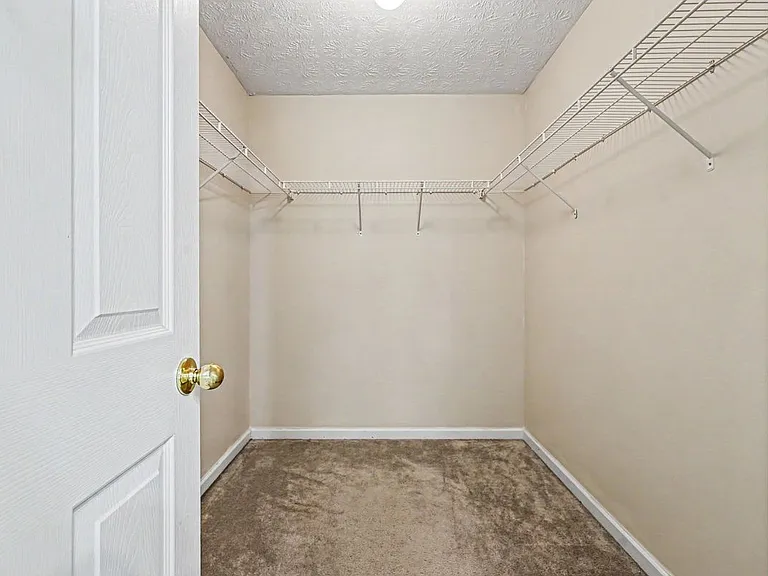 375 Clairidge Ln SW — Photo 21