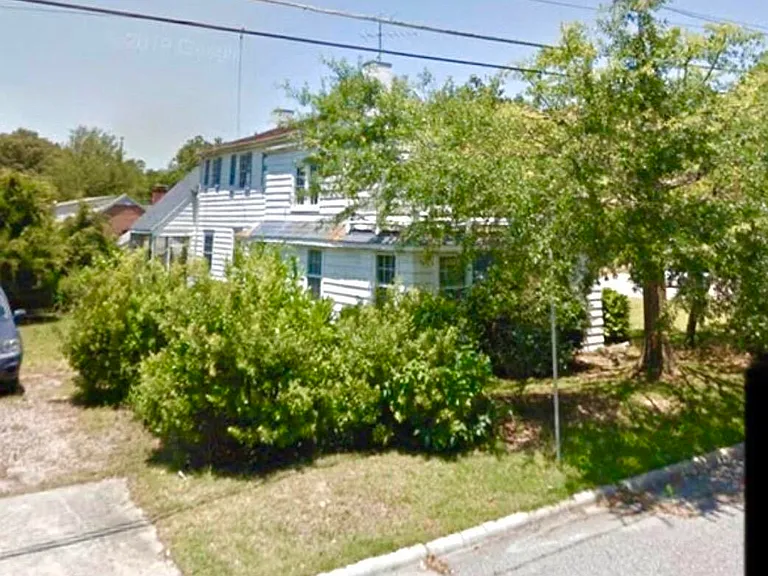 901 Hines St W — Photo 4