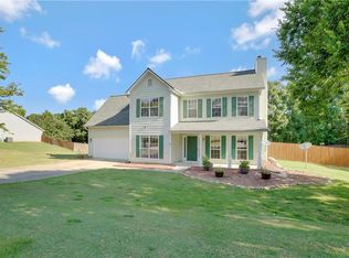 2600 Harbins Mill Dr, Dacula, GA 30019