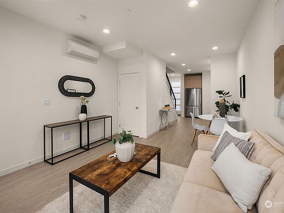 3rd image of 5605 A 9th Avenue NW