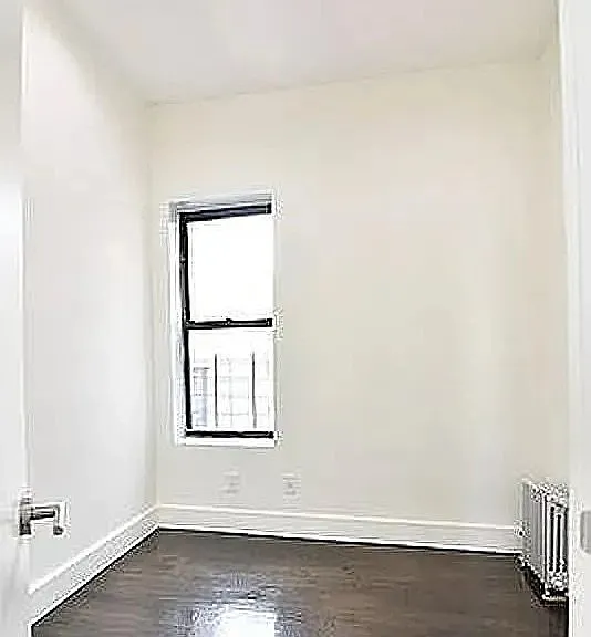 100 W 143rd St #5B — Photo 4