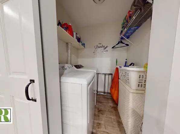 1992 New York Avenue image 13 of 18