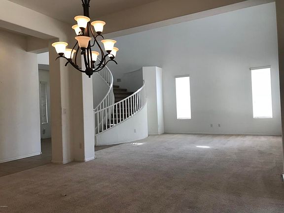 3rd image of 2627 E Dogwood Dr