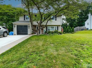 83 J F Kennedy Dr, Milltown, NJ 08850