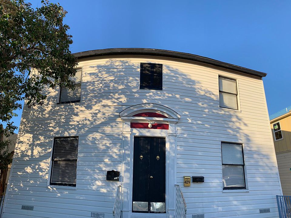 1st image of 429 Eleanor Ave