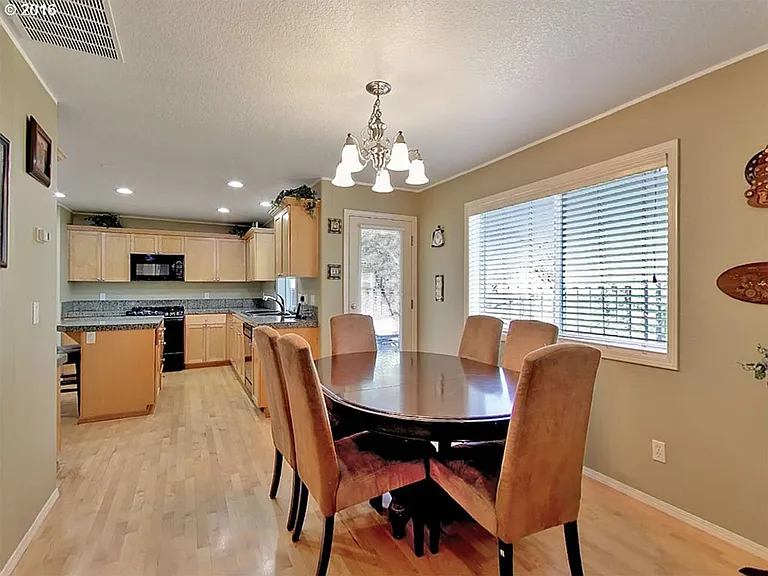 13327 NW Yvonne Ln — Photo 6