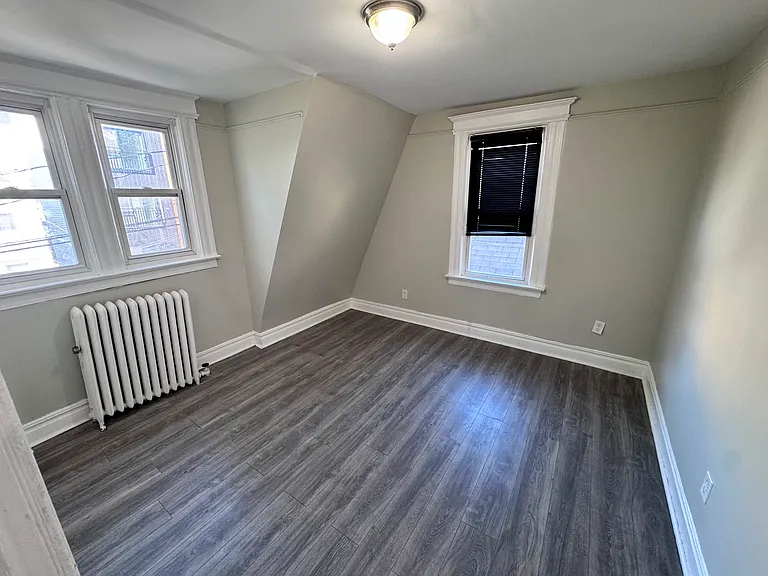29 Grove Ter — Photo 4