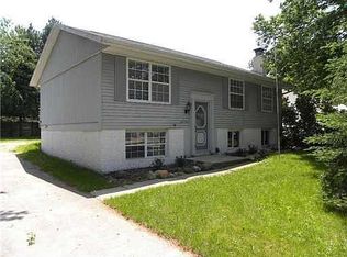 131 Circle Dr, Springville, IA 52336