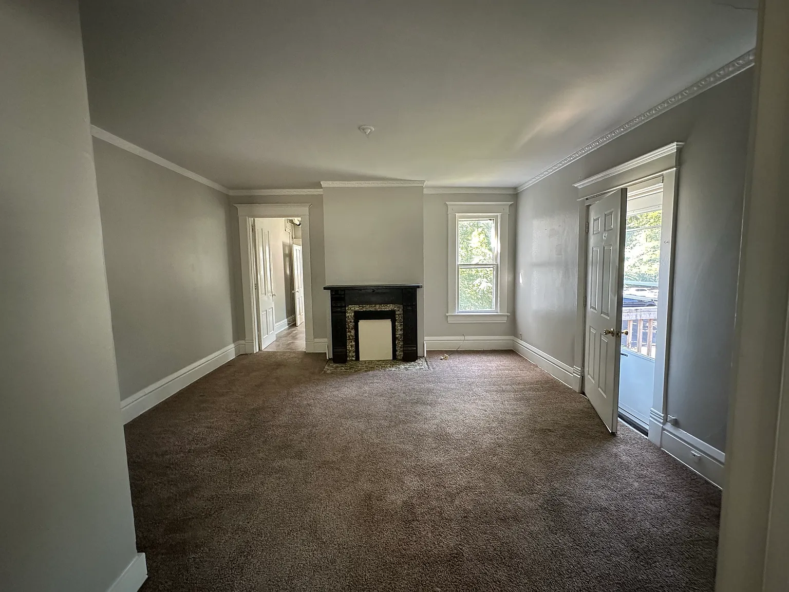 432 West Main Street — Photo 2