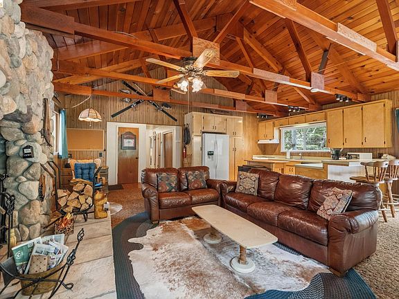 5th image of 29587 Lassen Dr