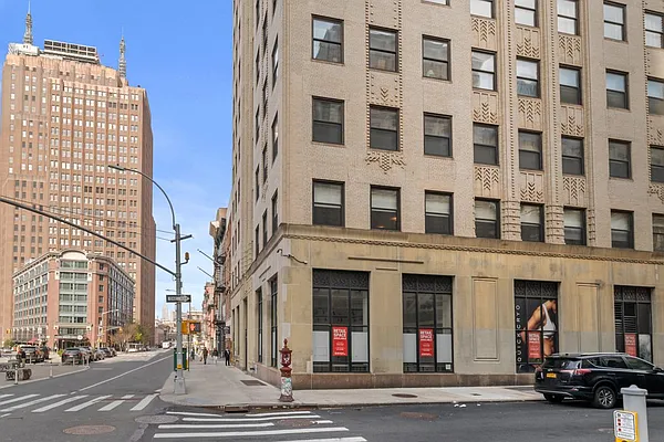 Sold by Nest Seekers International | media 18