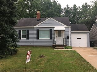 5258 Bridgewater Rd, Lyndhurst, OH 44124