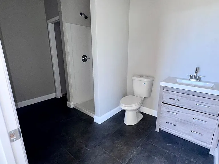 396 High St — Photo 12