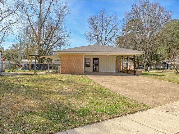 2nd image of 5619 W Circle Dr