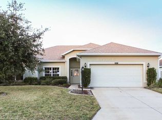 24014 Robinwood St, Leesburg, FL 34748