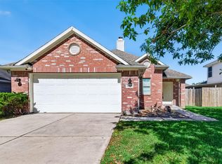 8223 Montego Bay Dr, Baytown, TX 77523