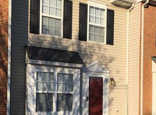 9818 Coventry Creek Dr #1, Fredericksburg, VA 22408