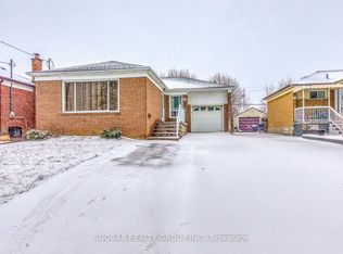 22 Coolhurst Dr, Toronto, ON M9W 4A5