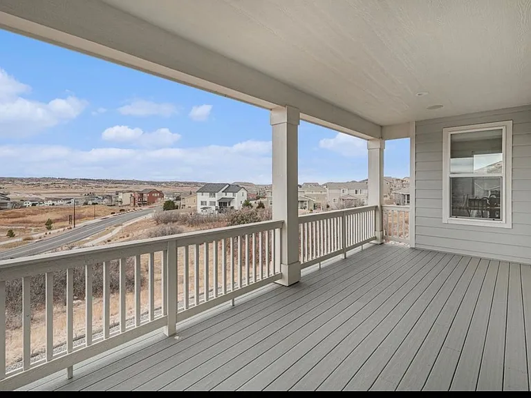 255 Rogers Ct — Photo 13