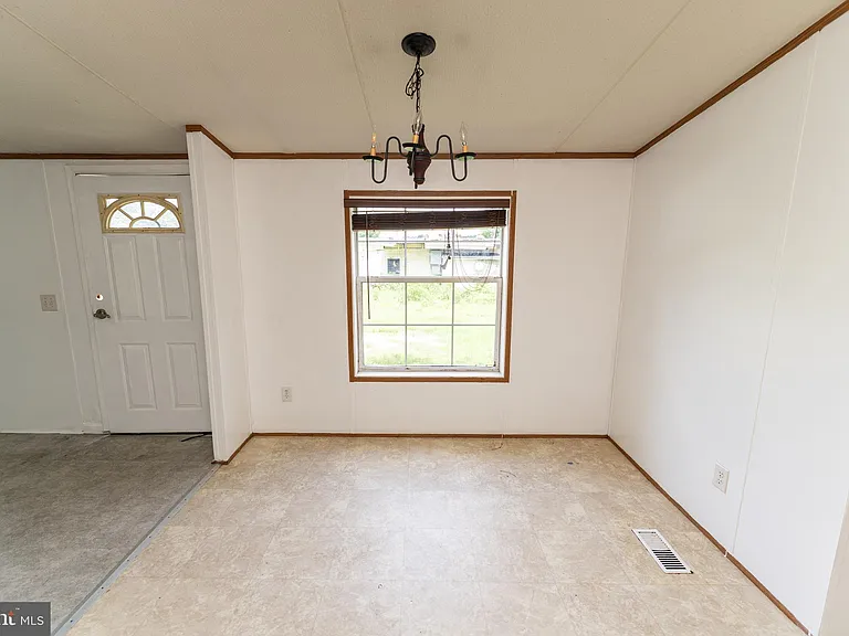 2350 Old Snow Hill Rd — Photo 22