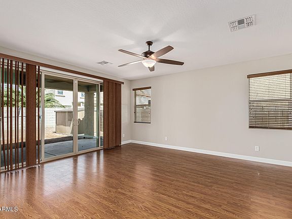 5th image of 24804 W WEDGEWOOD Avenue