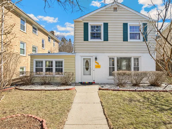 213 S Dryden Pl, Arlington Heights, IL 60004