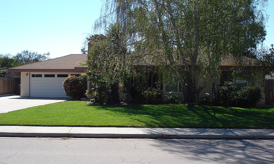 1st image of 4417 Village Knoll Dr