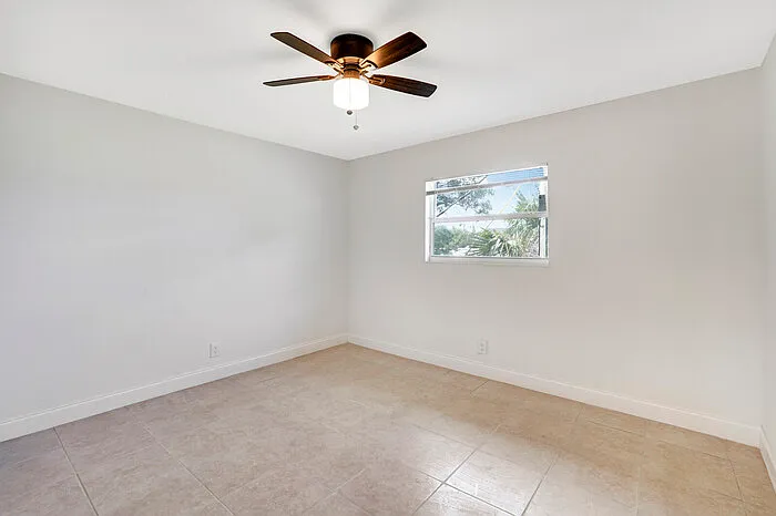 3237 Avenue J #Q — Photo 9