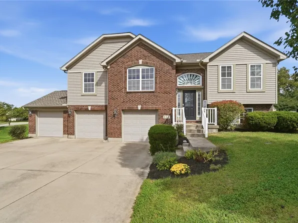 112 Ascot Glen Dr, Franklin, OH 45005