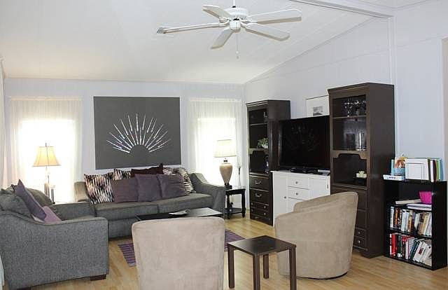 1st image of 49 Ulata Ct