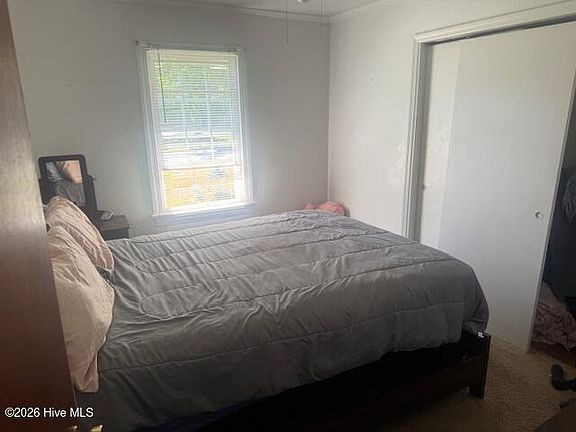 4th image of 507 Washington Street